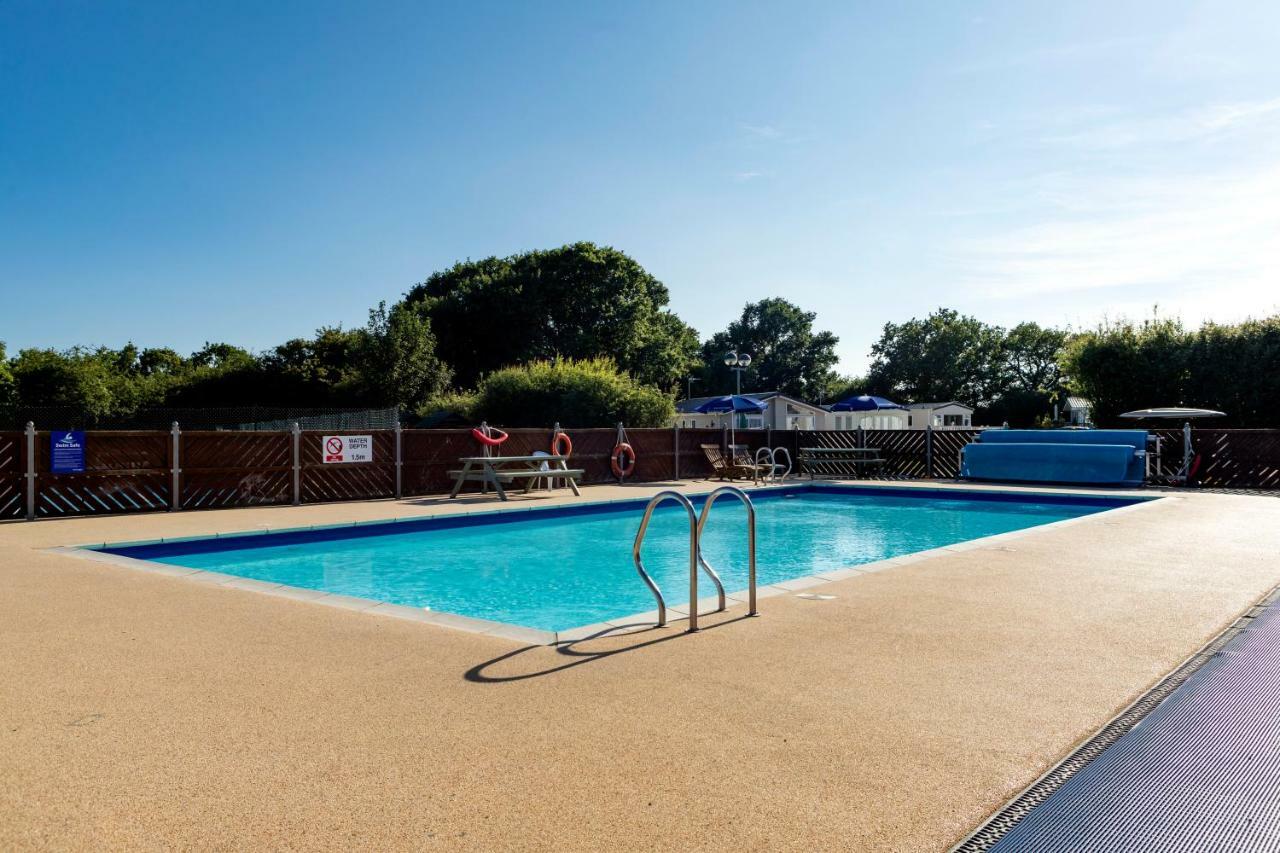 Camping Pods, Carlton Meres Holiday Park Rendham Esterno foto