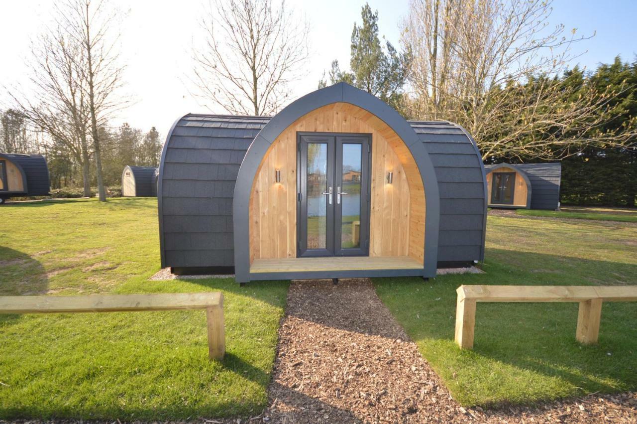 Camping Pods, Carlton Meres Holiday Park Rendham Esterno foto